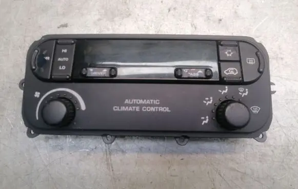 Chrysler Voyager Climate control unit 12239589