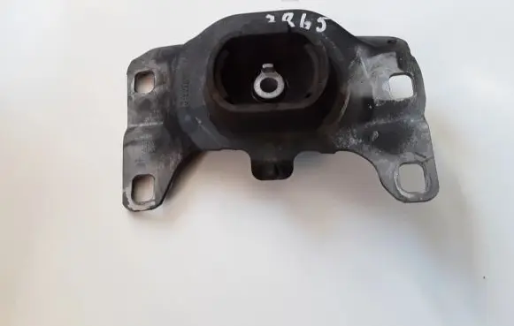 Ford Kuga II Engine mount bracket F1F17M121