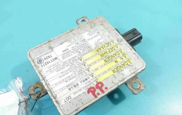 Mitsubishi Outlander Headlight ballast module Xenon W3T16271 IMPRK1333366