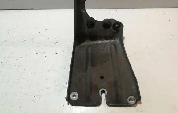 Volvo V70 ABS pump bracket 