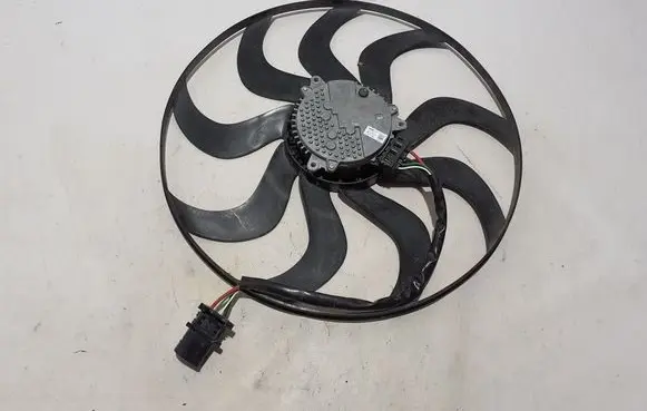 BMW i5 G60 Radiator cooling fan shroud 5A197B5