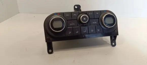 Nissan Qashqai+2 Climate control unit 27500JD45D