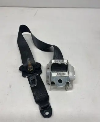 Dodge Challenger Rear seatbelt 2442576 P1HU13XDVAC T19K530704KT18