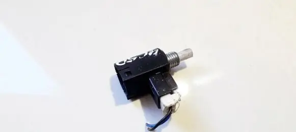 Toyota Auris 150 Brake pedal sensor switch cv591