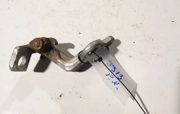 Jaguar X-Type Rear door lower hinge