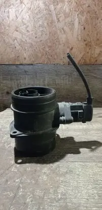 Audi A3 S3 8P Mass air flow meter 074906461B