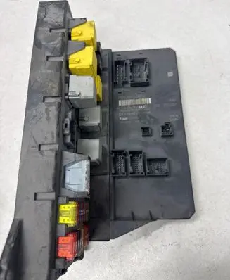 Mercedes-Benz Sprinter W906 Fuse module A9069006303 A9069024301