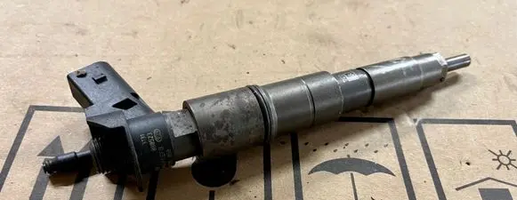 BMW 5 E60 E61 Fuel injector 0445115050 080523