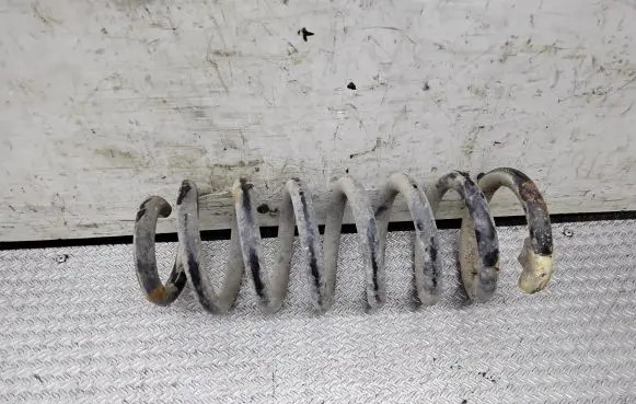 Peugeot 607 Rear coil spring