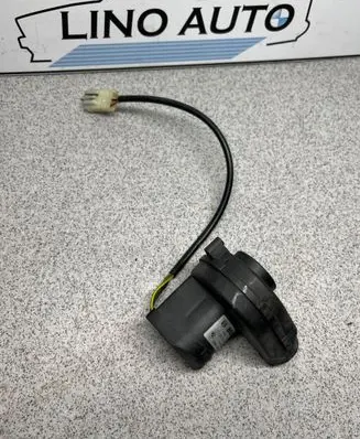 BMW 5 E39 Engine control unit/module fan 12901745182