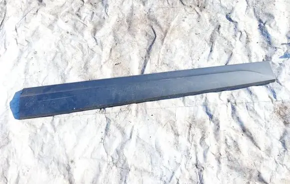 Audi Q2 - Front door trim (molding) 060855000
