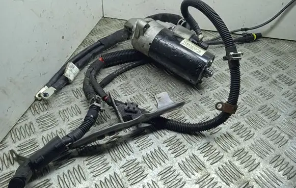 Mercedes-Benz C AMG W203 Starter motor A6519062800