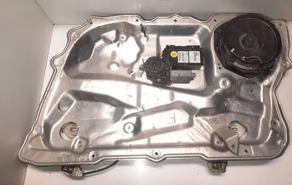 Audi A8 S8 D3 4E Front door window regulator with motor 4E0837850