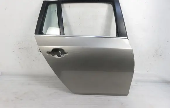 BMW 5 E60 E61 Rear door 