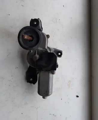Toyota Corolla E120 E130 Rear window wiper motor 8513002020 1592006212