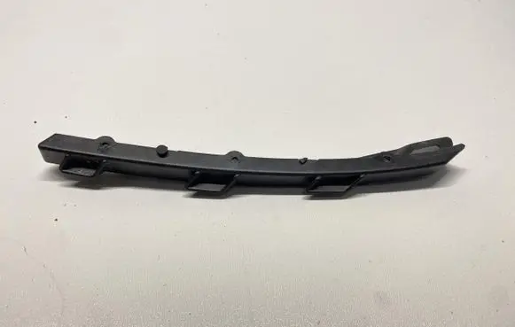 KIA Xceed Headlight/headlamp mounting bracket 86553J7CA0