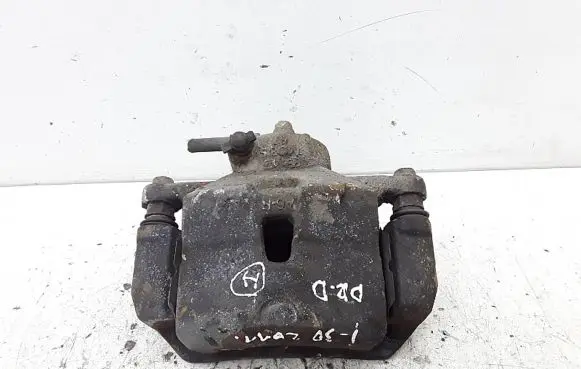 Hyundai i30 Front brake caliper