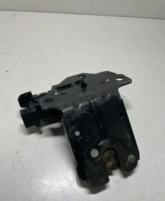 Audi A6 S6 C6 4F Tailgate/trunk/boot lock/catch/latch 8P4827505C