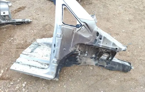 Front quarter panel