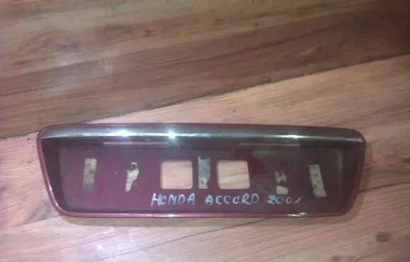 Honda Accord Trunk door license plate light bar 74891S1CE000