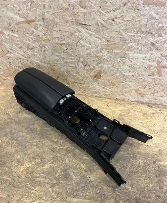 BMW 7 F01 F02 F03 F04 Center console 