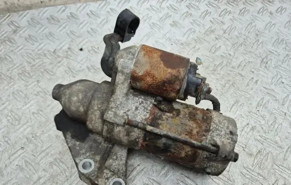Mitsubishi Outlander Starter motor 1810A143 M001T93571