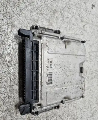 Citroen Xsara Picasso Engine control unit/module 0281010137 9635158480