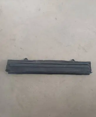 Audi Q7 4L Cabin air micro filter cap 7H1819913