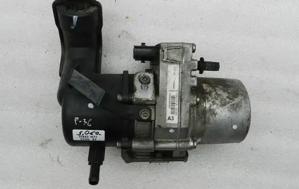 Peugeot 508 Power steering pump 1609240980 9676154180