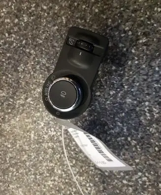 Opel Cascada Light switch