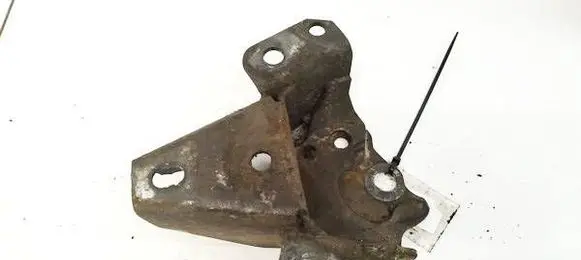 Renault Laguna III Engine mounting bracket 
