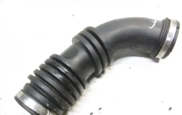 Ford Focus C-MAX Air intake hose/pipe 3M51-9A673-KE