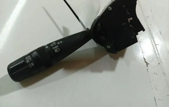 Dodge Caliber Wiper turn signal indicator stalk/switch 214866134