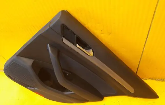 Rear door card panel trim