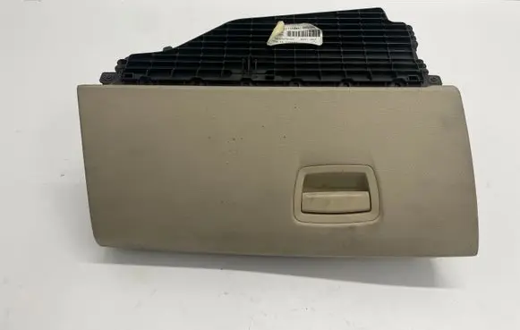 BMW 5 F10 F11 Glove box 9205979