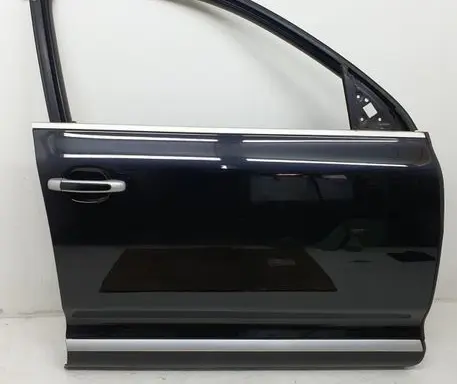 Porsche Cayenne (9PA) Front door