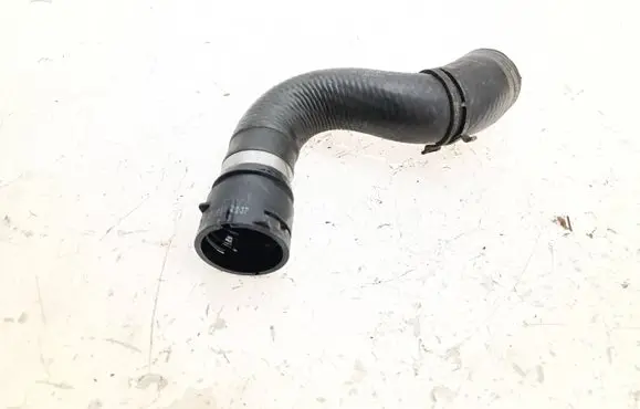 Audi A5 Sportback 8TA Engine coolant pipe/hose 8K0121101P