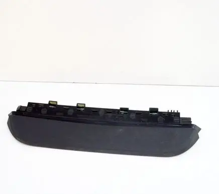 BMW X4 F26 Third/center stoplight 7336946 011739