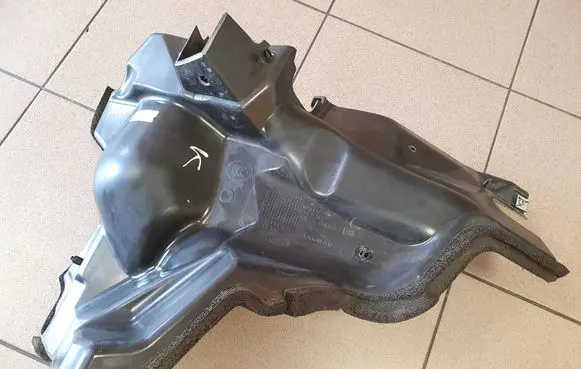Other engine bay part