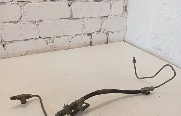 Volkswagen Transporter - Caravelle T4 Clutch pipe/line 701721463