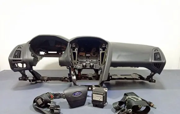 Ford Focus ST Dashboard F1EBA04305CB