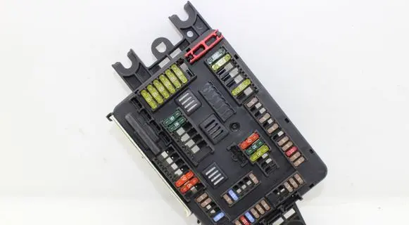 BMW 1 F20 F21 Fuse module 926111102
