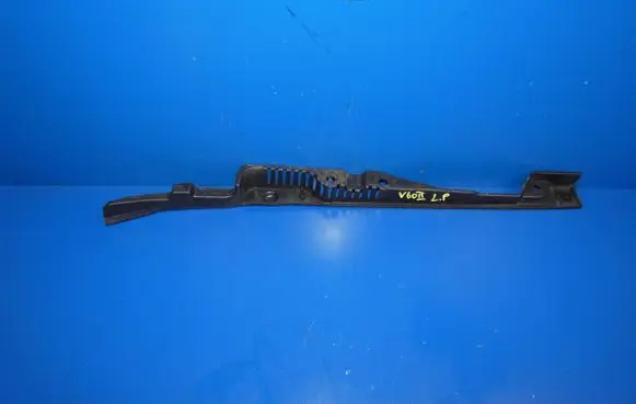 Volvo V60 Engine bonnet/hood lock trim molding 31479546