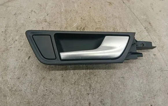 Audi Q5 SQ5 Rear door interior handle 8R0839020