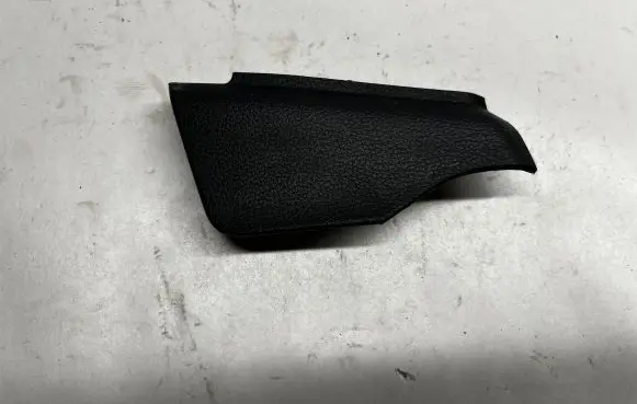 Ford Mustang VI Other center console (tunnel) element FR3B63044F47A