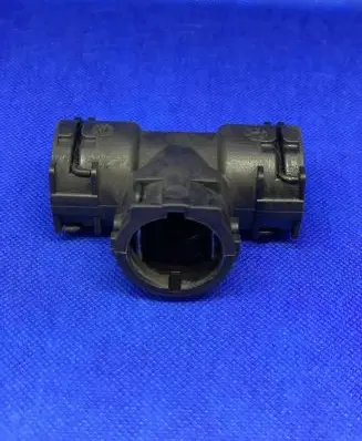 Mercedes-Benz E W212 Engine coolant pipe/hose