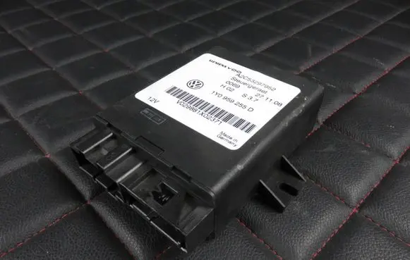 Volkswagen New Beetle Engine control unit/module 1Y0959255D A2C53297952 V029881X02371