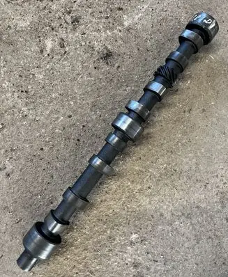 Opel Frontera A Camshaft 