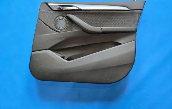 BMW X1 F48 F49 Front door card panel trim