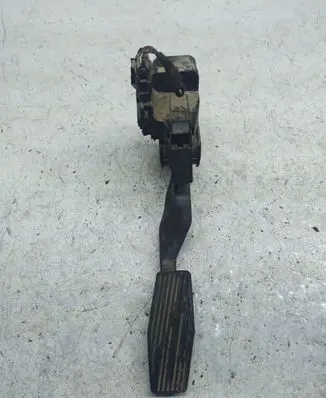 Opel Zafira A Accelerator throttle pedal 0281002298